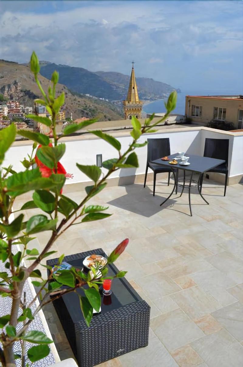 Tauromenion Guest House Taormina Kültér fotó