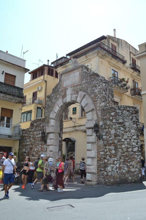 Tauromenion Guest House Taormina Kültér fotó